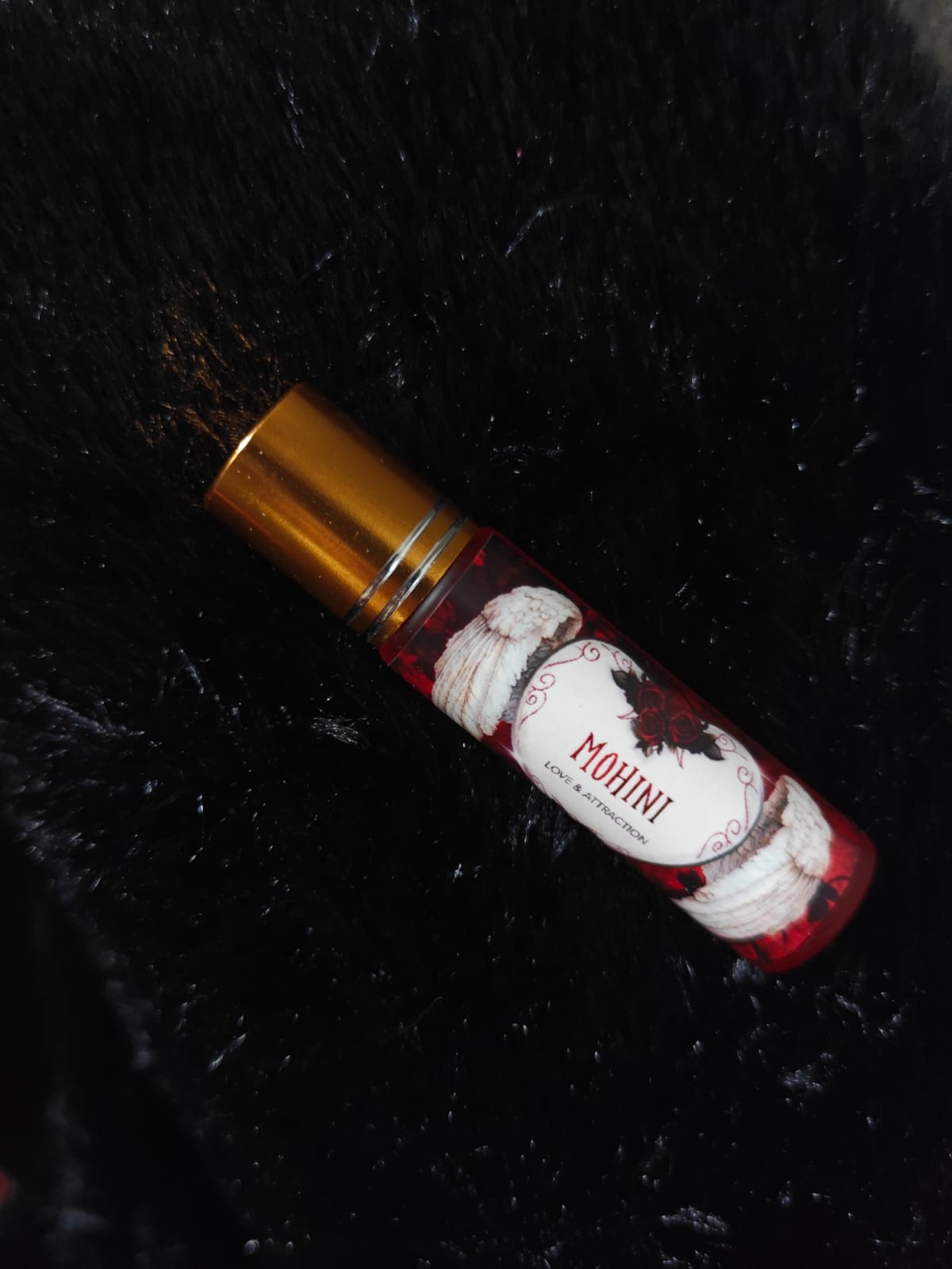 Mohini love and attraction spell oil